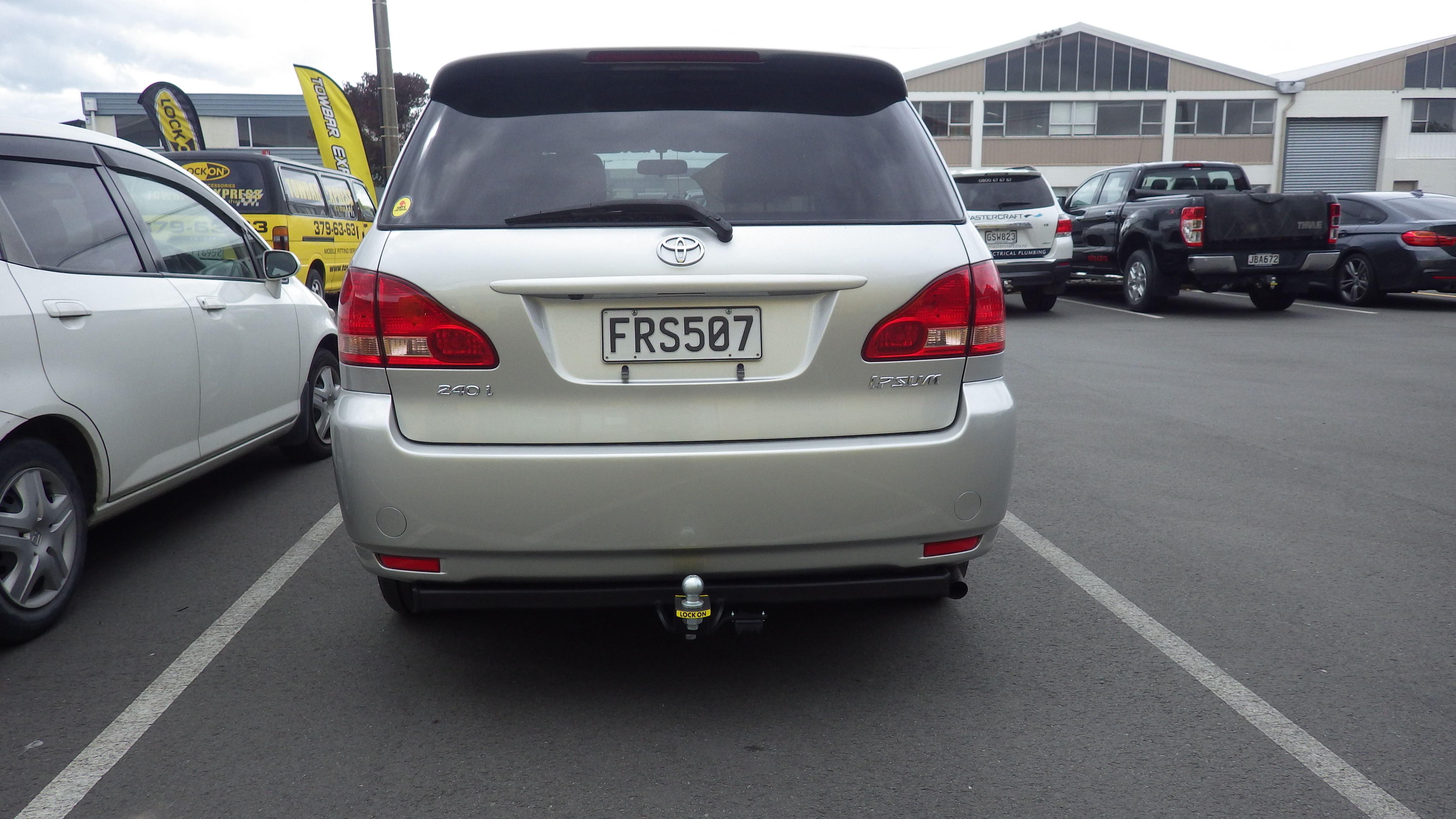 Toyota ipsum 2009
